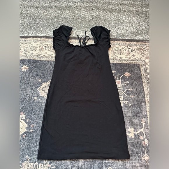 🌟bundle only🌟 Urban Outfitters Motel Black Mini Dress - Picture 4 of 4